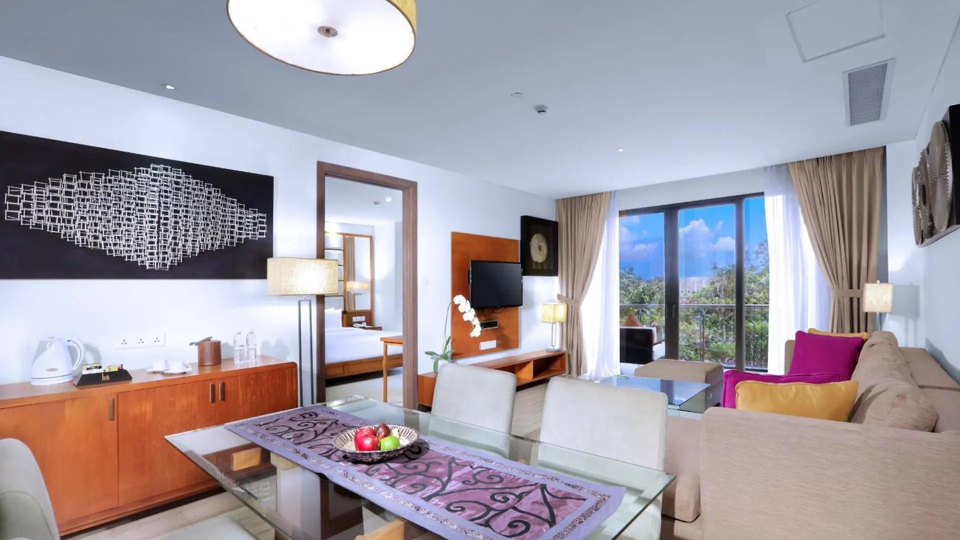 Lv8 Resort Hotel Canggu